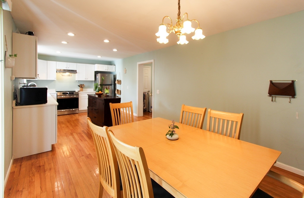 1 Pelham Street, Unit B Worcester, MA 01609 - Photo 5 of 32