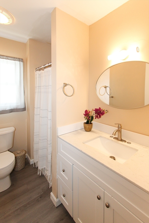 1 Pelham Street, Unit B Worcester, MA 01609 - Photo 9 of 32