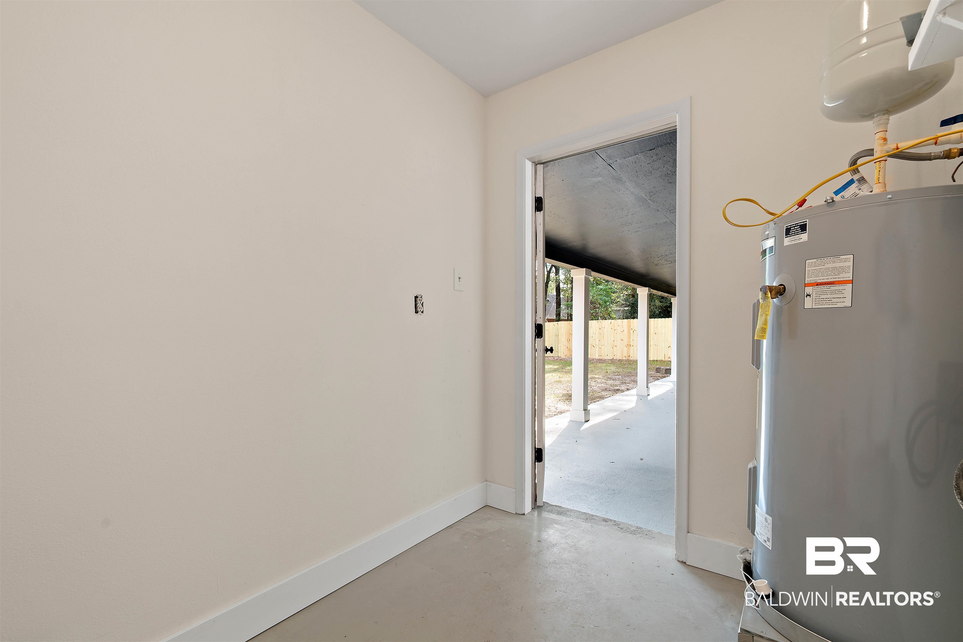 1009 Wesley Avenue Mobile, AL 36609 - Photo 23 of 26