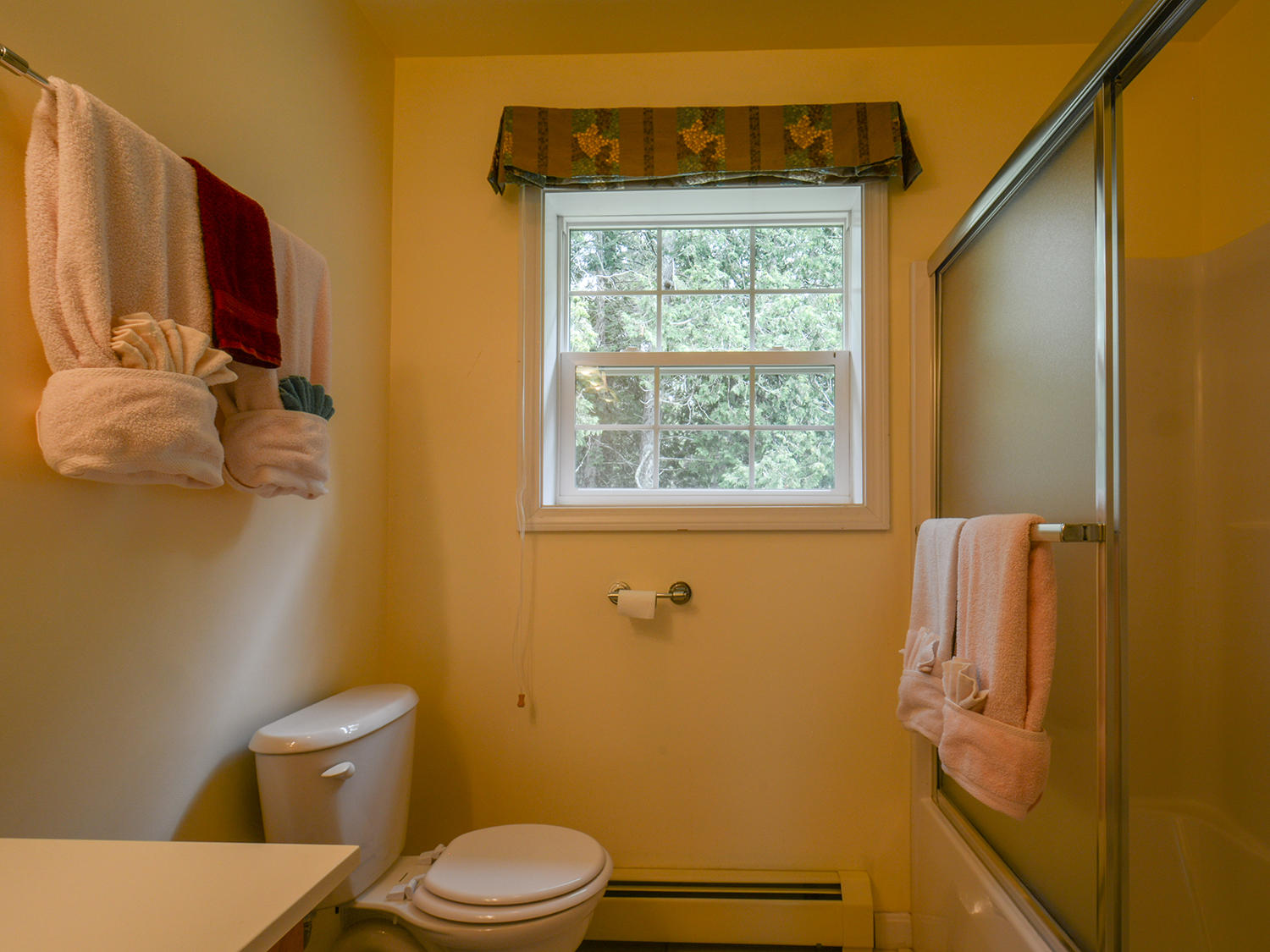834 Indian Point Road Mount Desert, ME 04660 - Photo 25 of 47 Bath Hallway