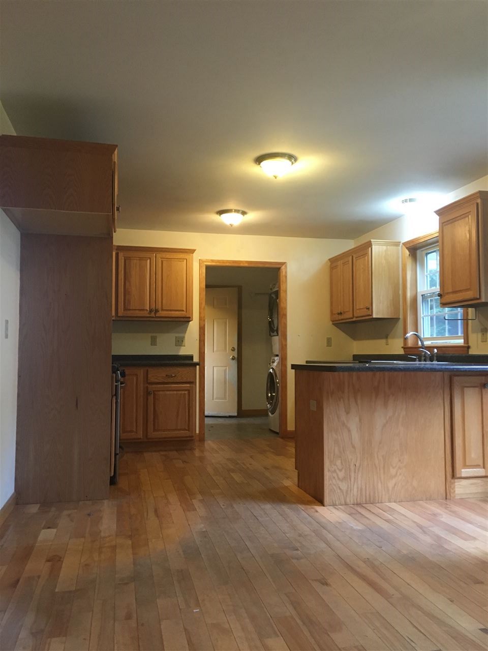 115 Bunker Hill Road New Boston, NH 03070 - Photo 2 of 14