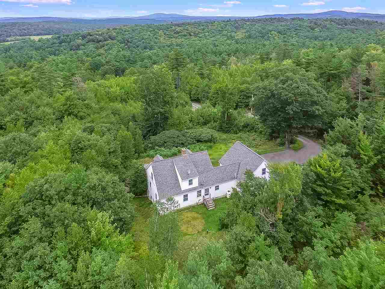 115 Bunker Hill Road New Boston, NH 03070 - Photo 12 of 14