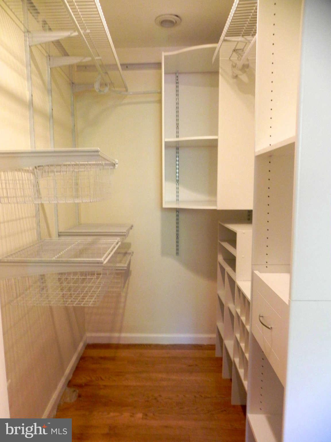 8400 Fort Hunt Road Alexandria, VA 22308 - Photo 12 of 26 Interior (General)