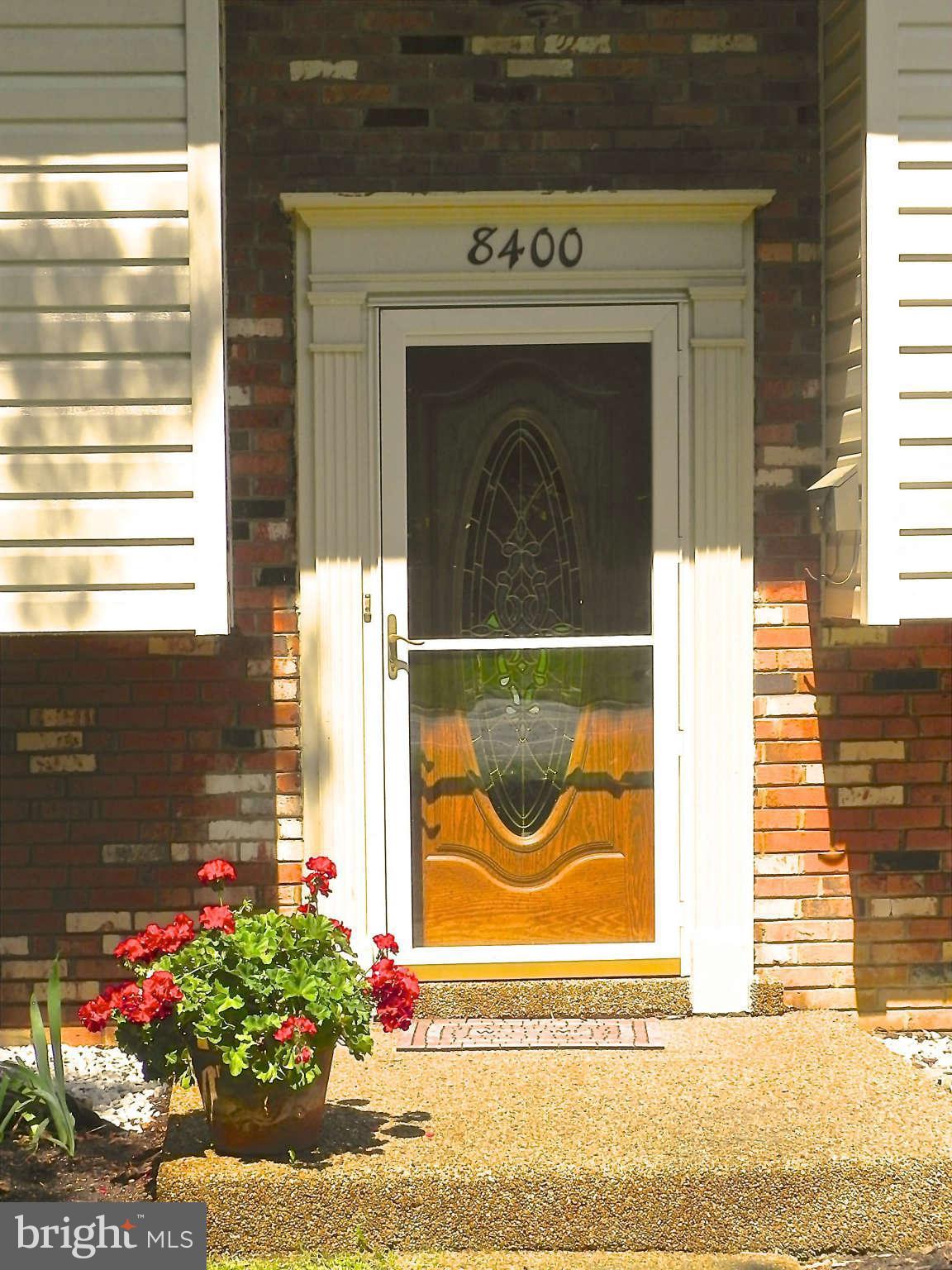 8400 Fort Hunt Road Alexandria, VA 22308 - Photo 3 of 26 Exterior (Front)