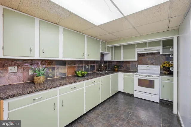 $450,000 | 538 Jefferson Pike, Knoxville, MD 21758