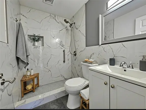 $2,200 | 3384 Northwest 17th Street, Lauderhill, FL 33311