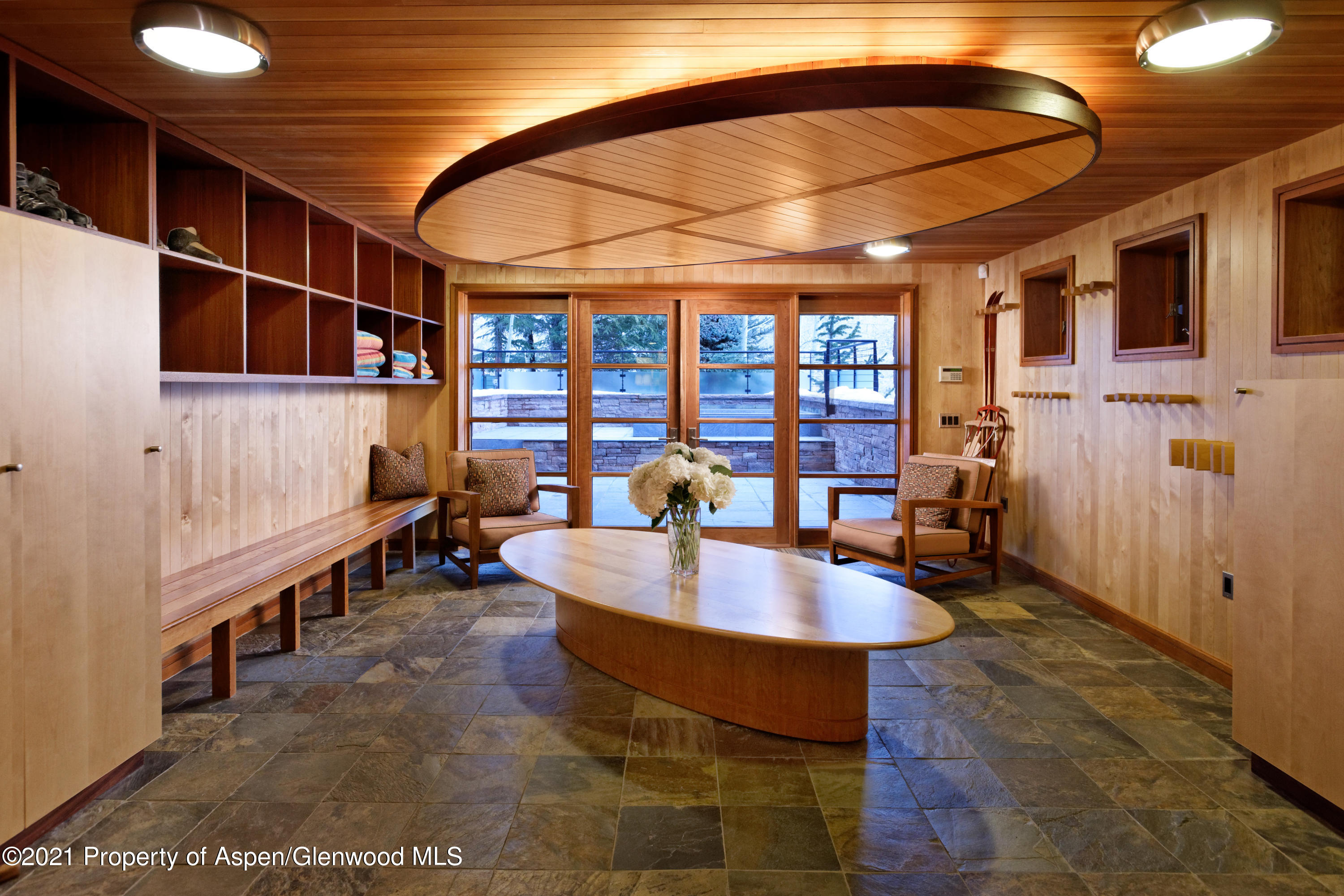 550 Aspen Alps Road South Aspen, CO 81611 - Photo 53 of 58 a outdoor space with lots of furniture and tub