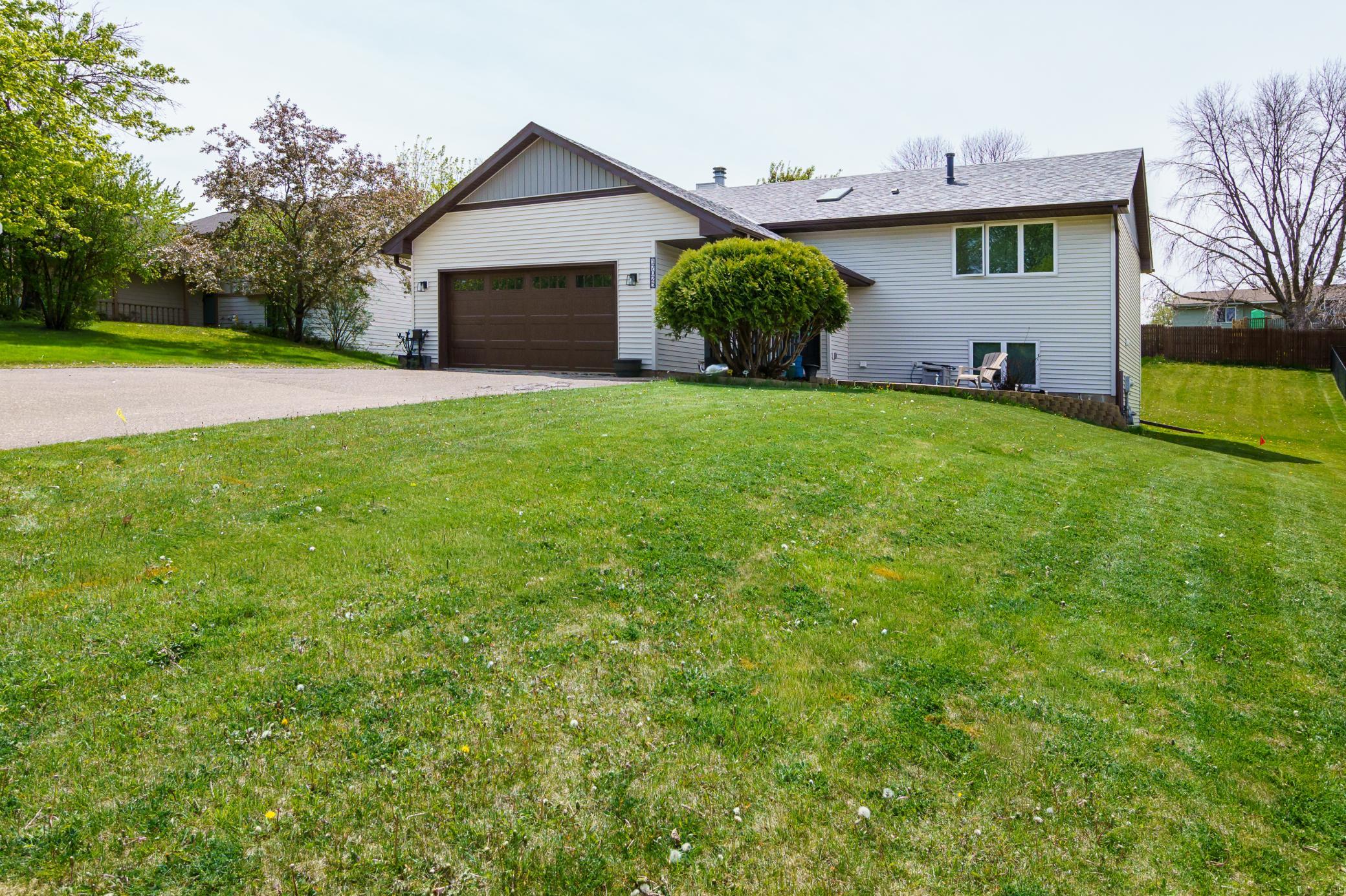 17025 Gannon Way West Rosemount, MN 55068 - Photo 1 of 16