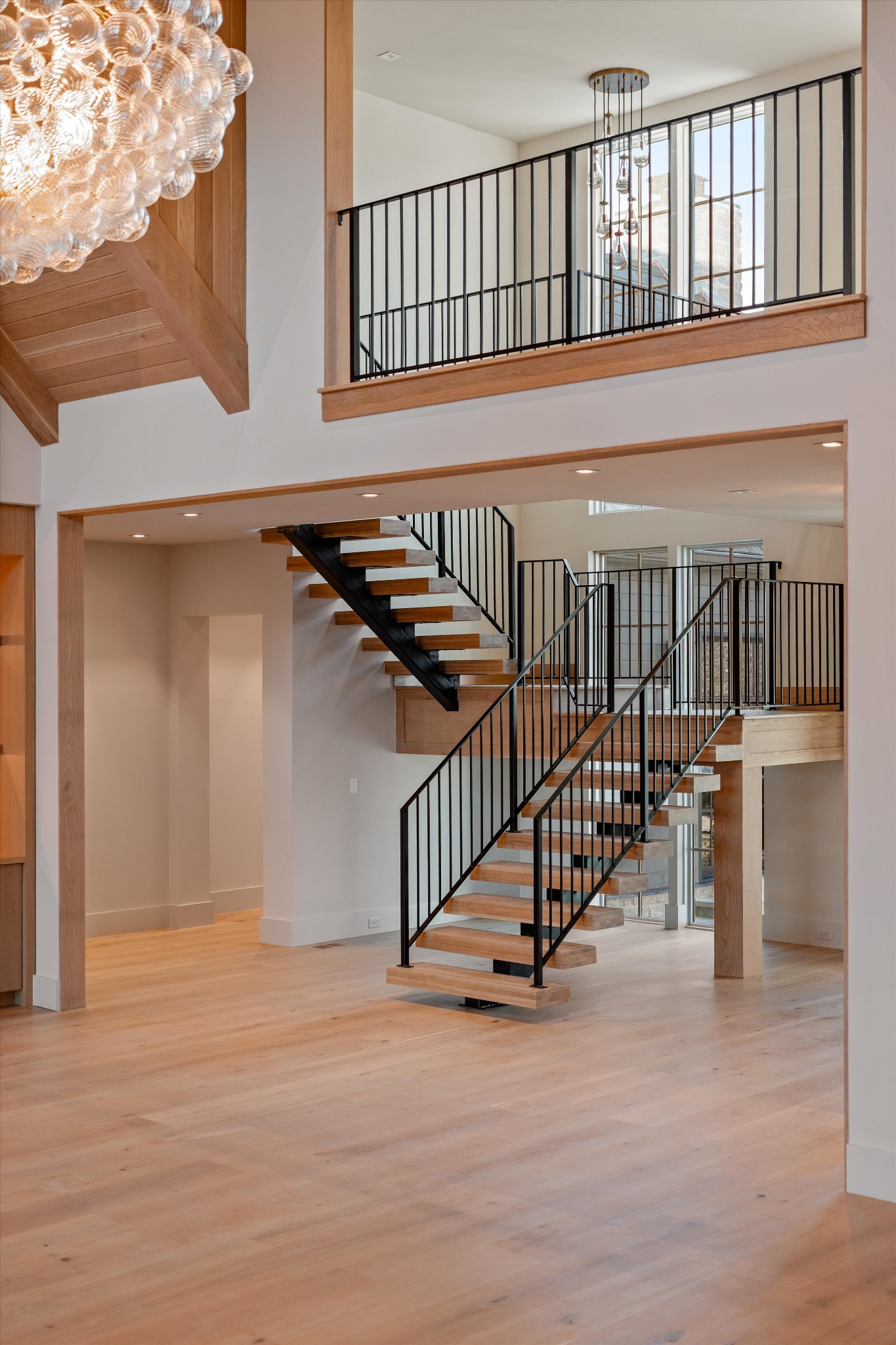 4328 Sneed Road Nashville, TN 37215 - Photo 4 of 35 a view of a balcony