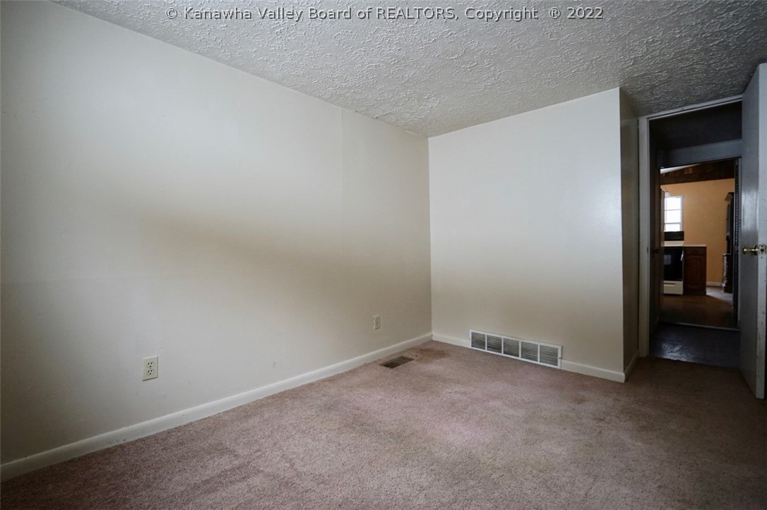 1239C Bridge Road Charleston, WV 25314 - Photo 20 of 30 Gallery Image 20