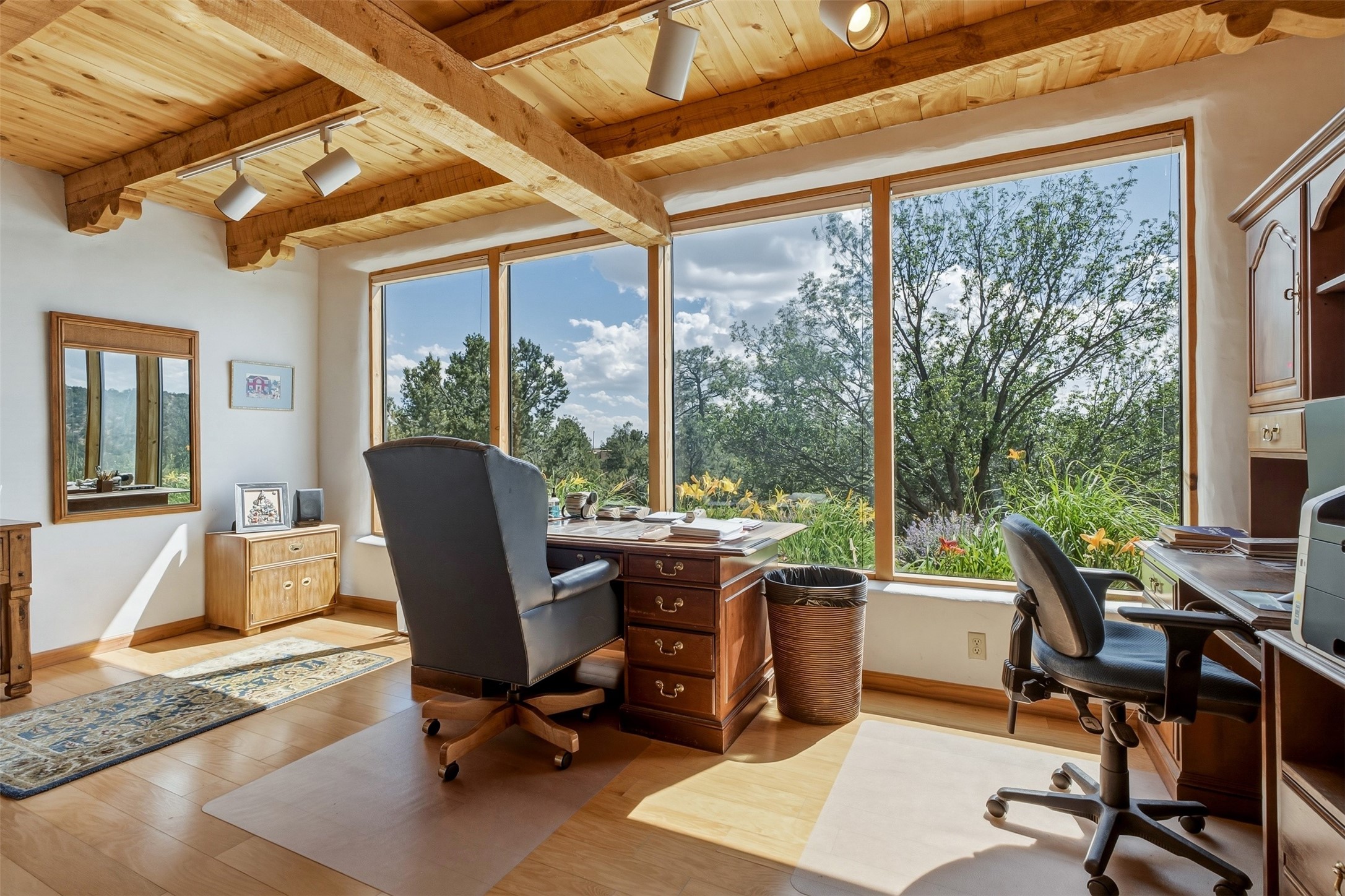 32 Overlook Road Santa Fe, NM 87505 - Photo 36 of 89 Primary Suite Office Area