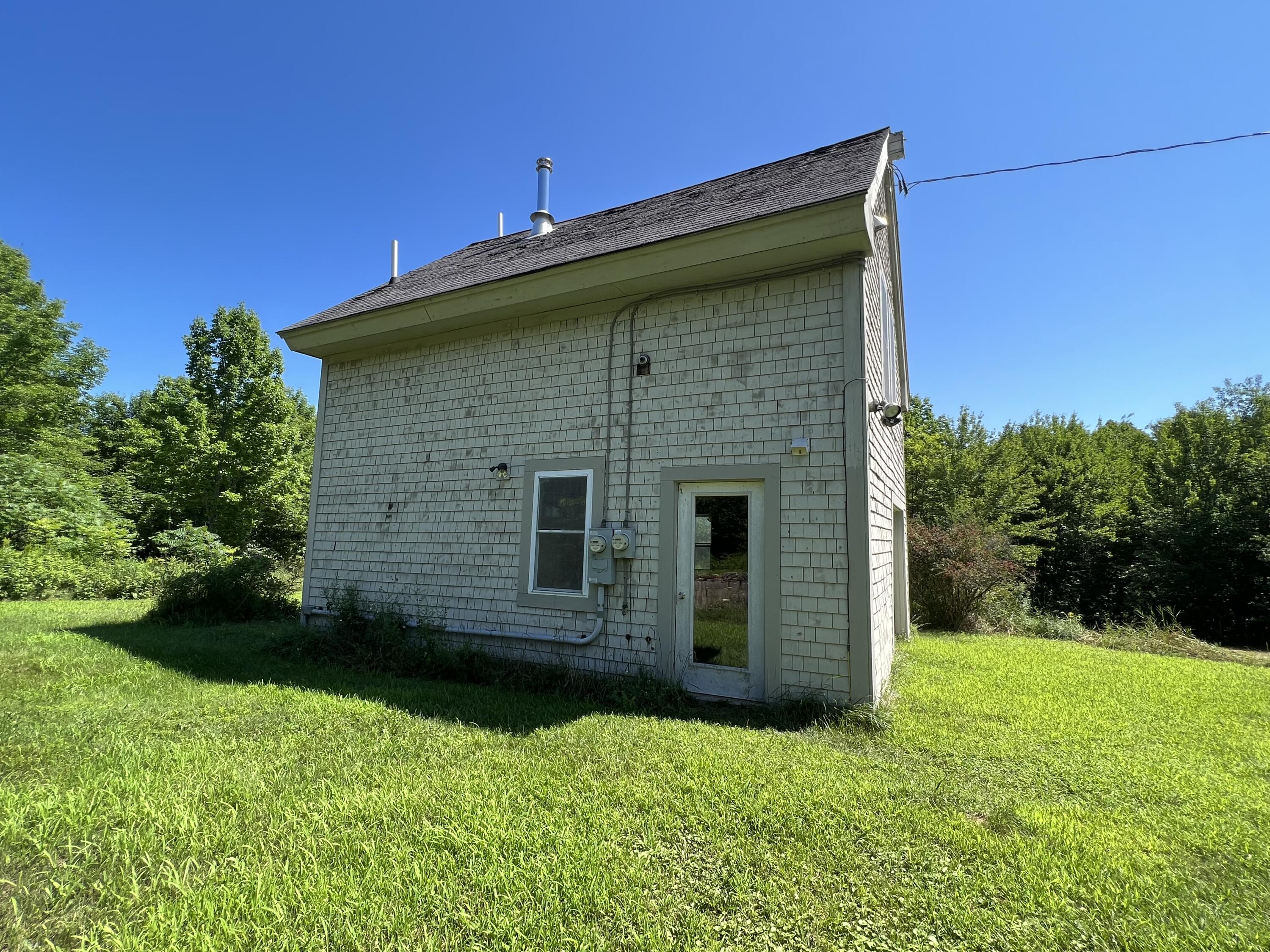 693 York Road Hermon, ME 04401 - Photo 12 of 104 IMG_1195