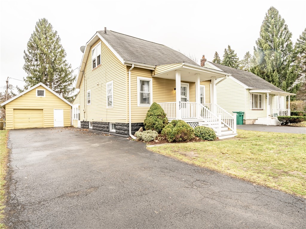 943 Whitlock Road Irondequoit, NY 14609 - Photo 1 of 1