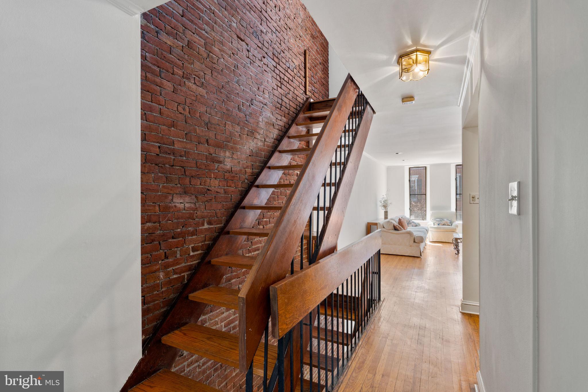 233 Monroe Street Philadelphia, PA 19147 - Photo 32 of 51 a view of entryway and hall