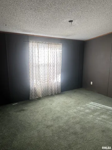 $189,900 | 165 Nile Lane, Creal Springs, IL 62922