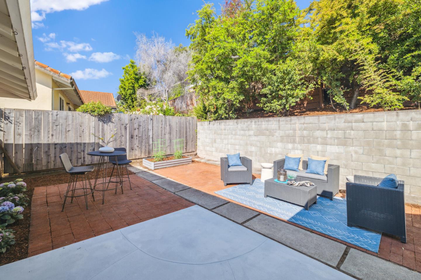 1308 North Road Belmont, CA 94002 - Photo 22 of 24 Gallery Image 22
