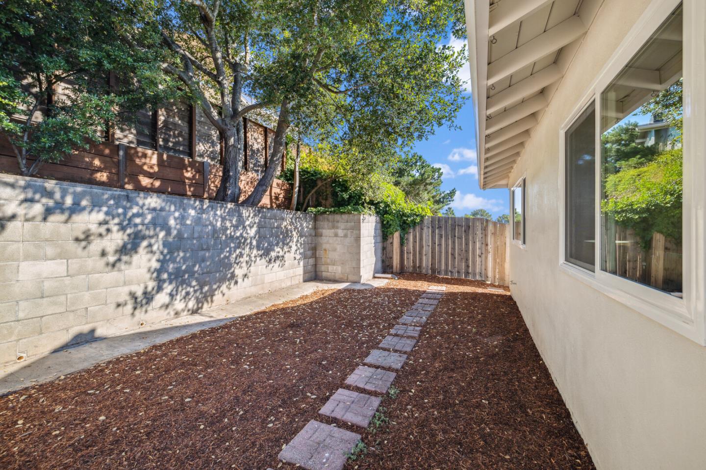 1308 North Road Belmont, CA 94002 - Photo 23 of 24 Gallery Image 23