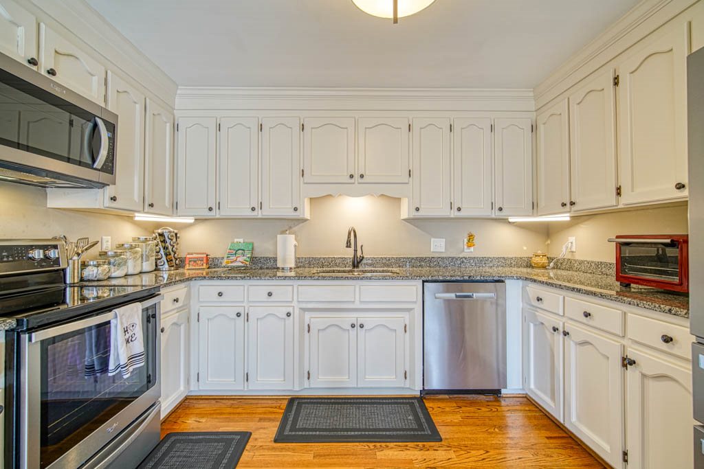 403 Lakewinds Boulevard Inman, SC 29349 - Photo 19 of 34