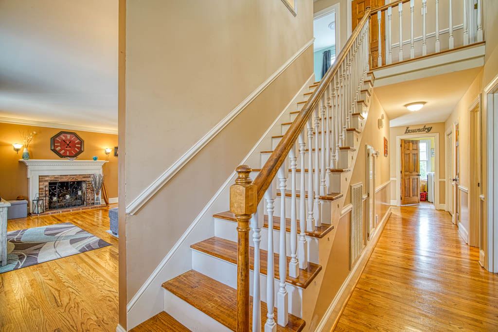 403 Lakewinds Boulevard Inman, SC 29349 - Photo 10 of 34