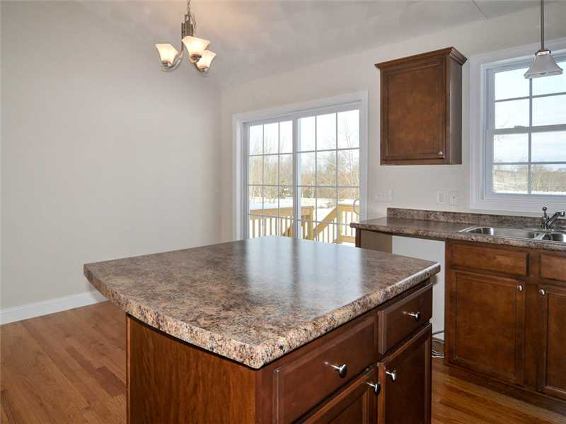 57 Fieldstone Way Westerly, RI 02891 - Photo 6 of 24 Kitchen.