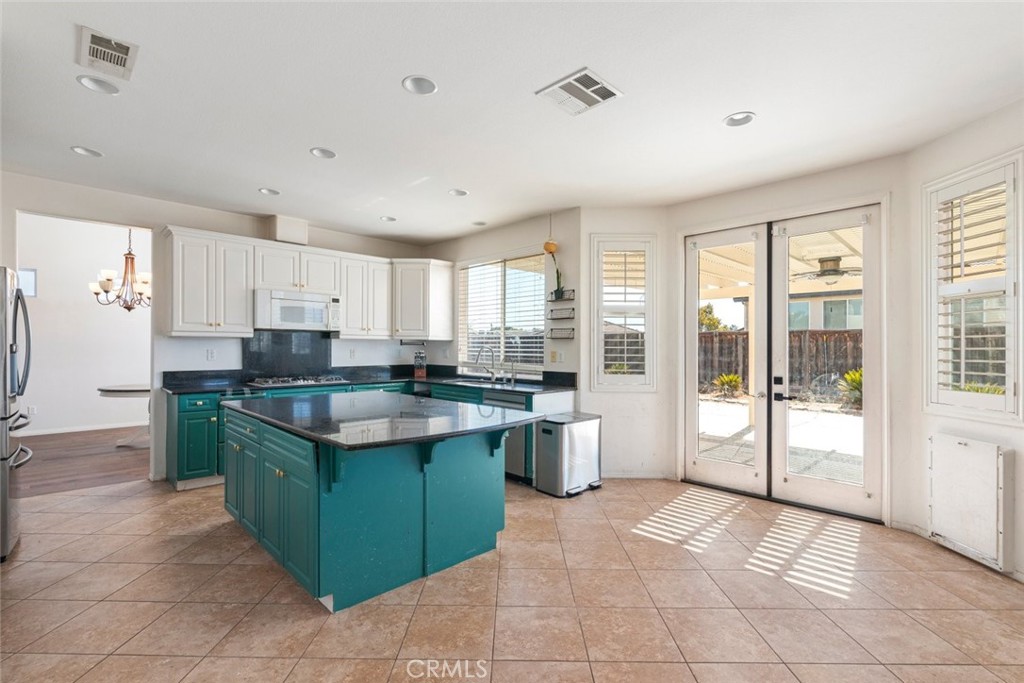 23045 Catt Road Wildomar, CA 92595 - Photo 9 of 22 Gallery Image 9