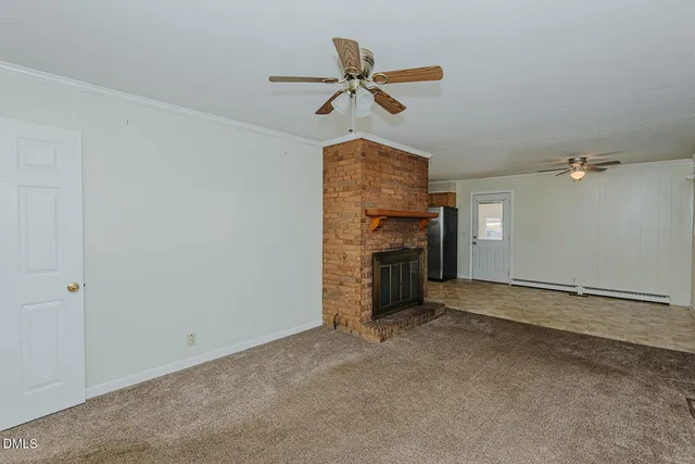 a view of a storage & utility room