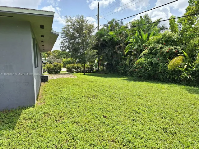 $699,000 | Bunche Park, Miami Gardens, FL 33054