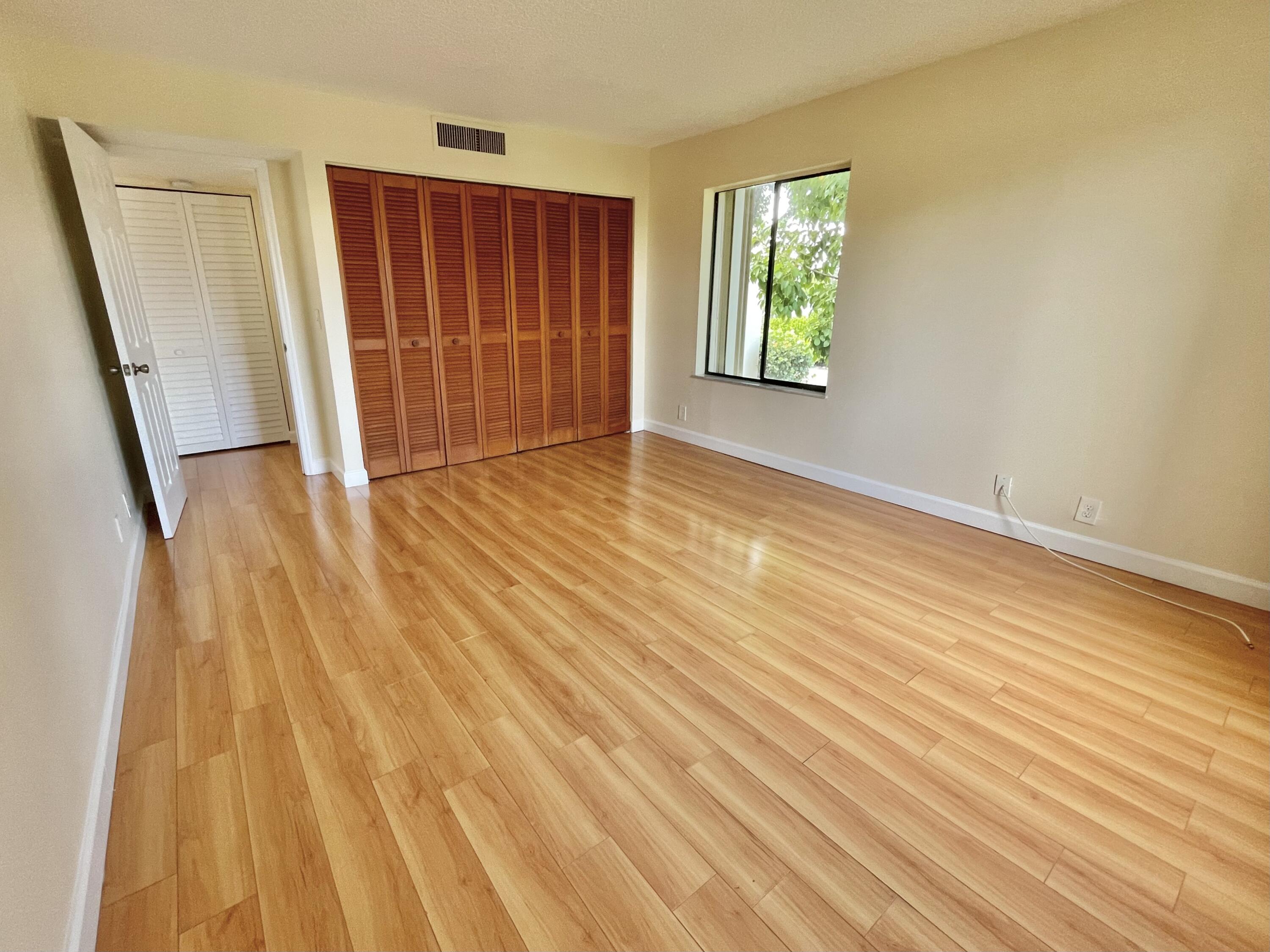 150 Pineview Road, Unit G7 Jupiter, FL 33469 - Photo 16 of 20 IMG_3069