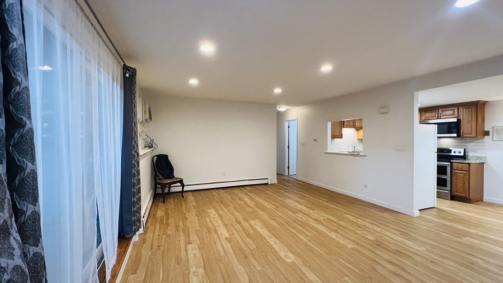 43 Jacqueline Road, Unit 1 Waltham, MA 02452 - Photo 9 of 16