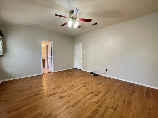 $2,300 | 3264 Arroyo Bluff Lane, Round Rock, TX 78681