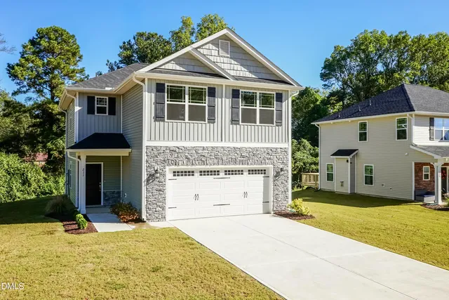 $299,999 | 211 Hopewell Br Court, Smithfield, NC 27577