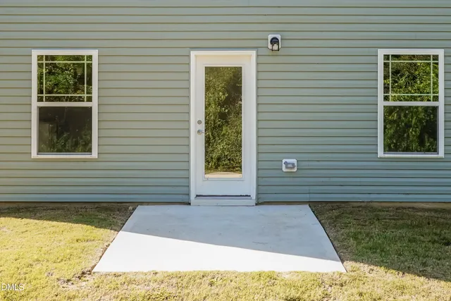 $299,999 | 211 Hopewell Br Court, Smithfield, NC 27577