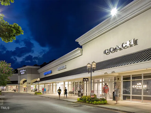 $299,999 | 211 Hopewell Br Court, Smithfield, NC 27577