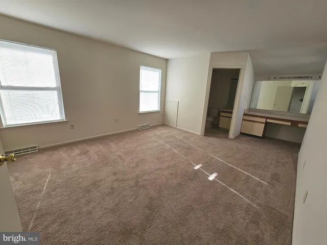 $2,000 | 38 Heatherfield Way, Dover, DE 19904