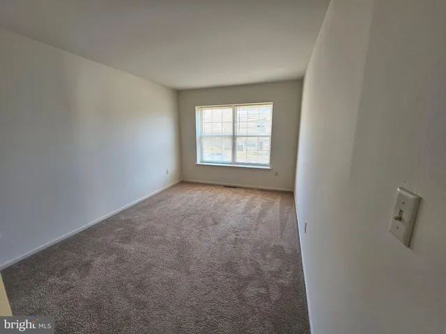 $2,000 | 38 Heatherfield Way, Dover, DE 19904