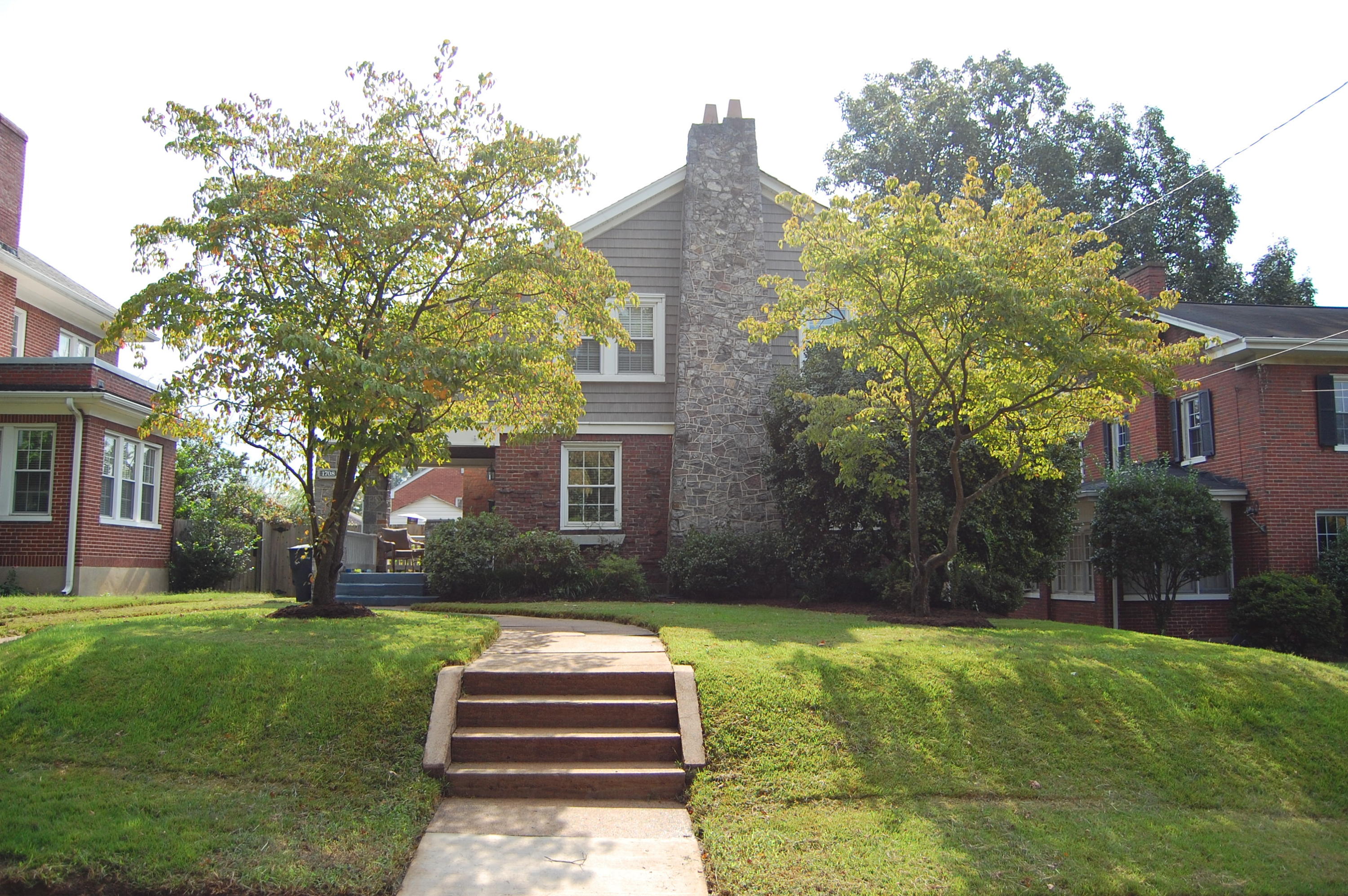 1708 Arlington Road Southwest Roanoke, VA 24015 - Photo 1 of 32 front
