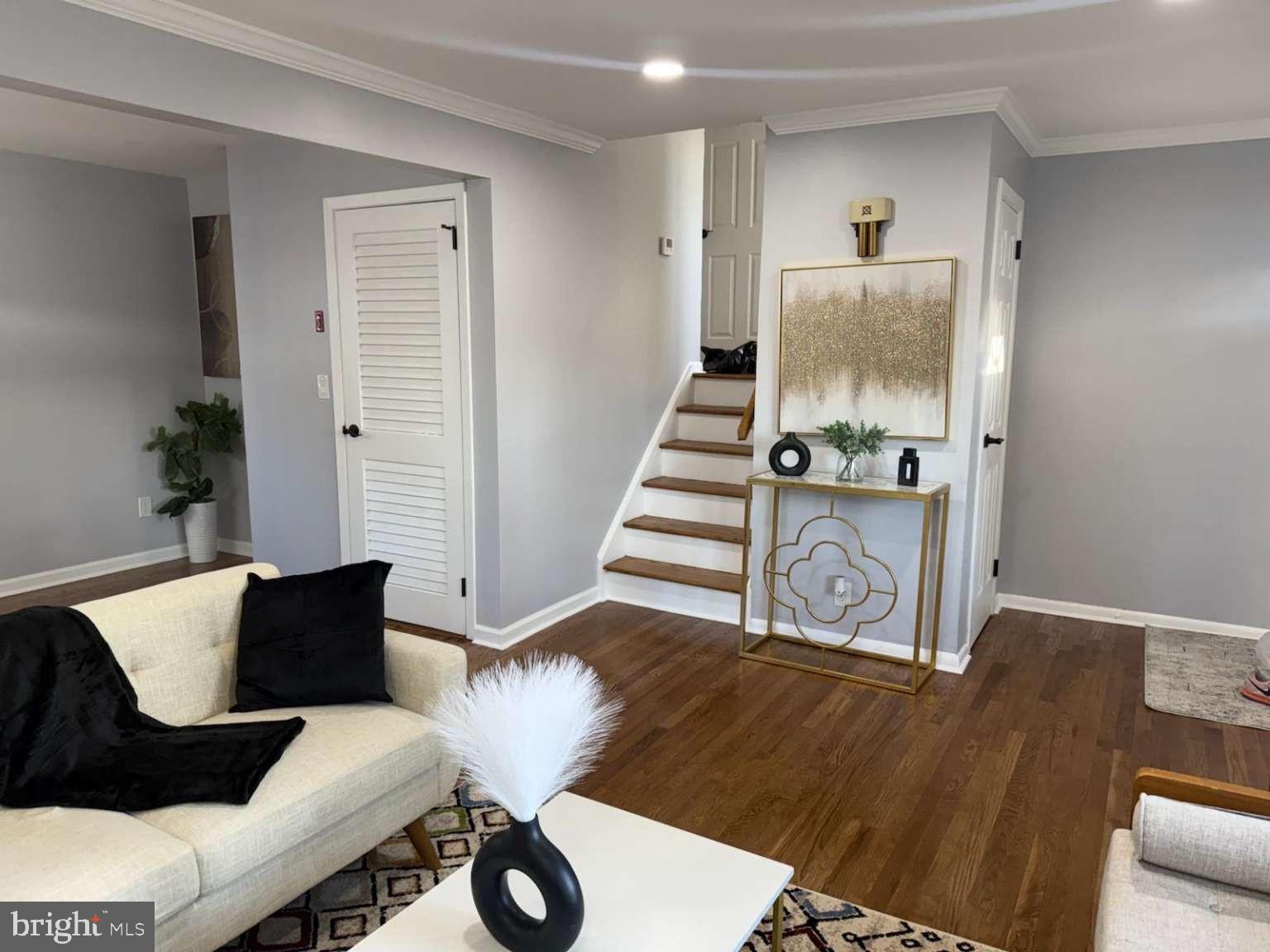 2 Tekening Way Hamilton, NJ 08690 - Photo 6 of 31 a living room with furniture and wooden floor