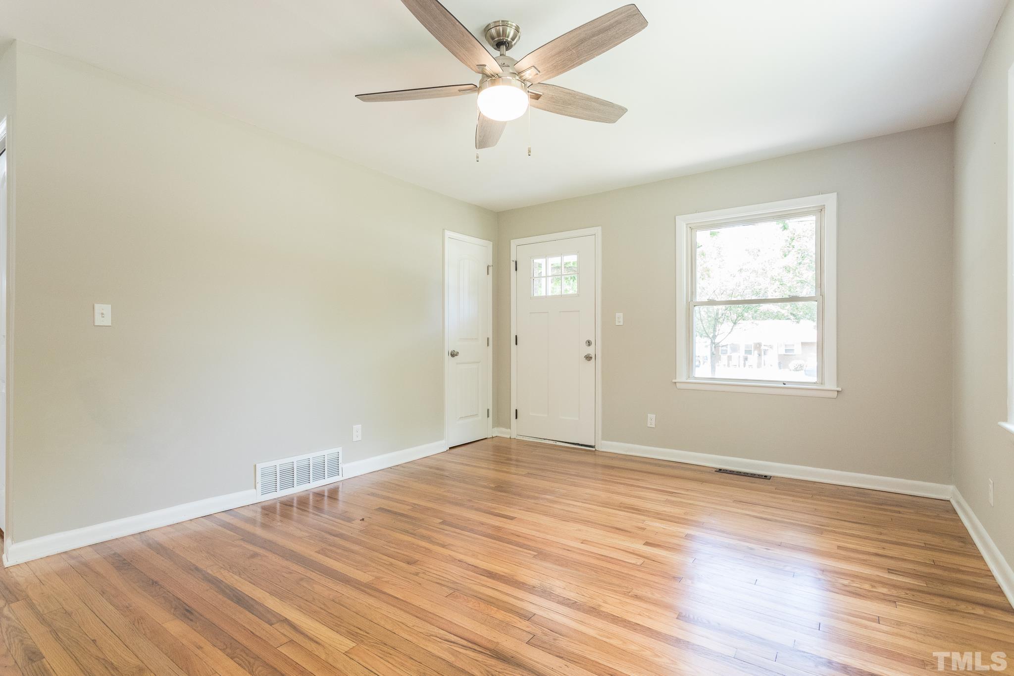 608 Calloway Drive Raleigh, NC 27610 - Photo 3 of 31 Gallery Image 3