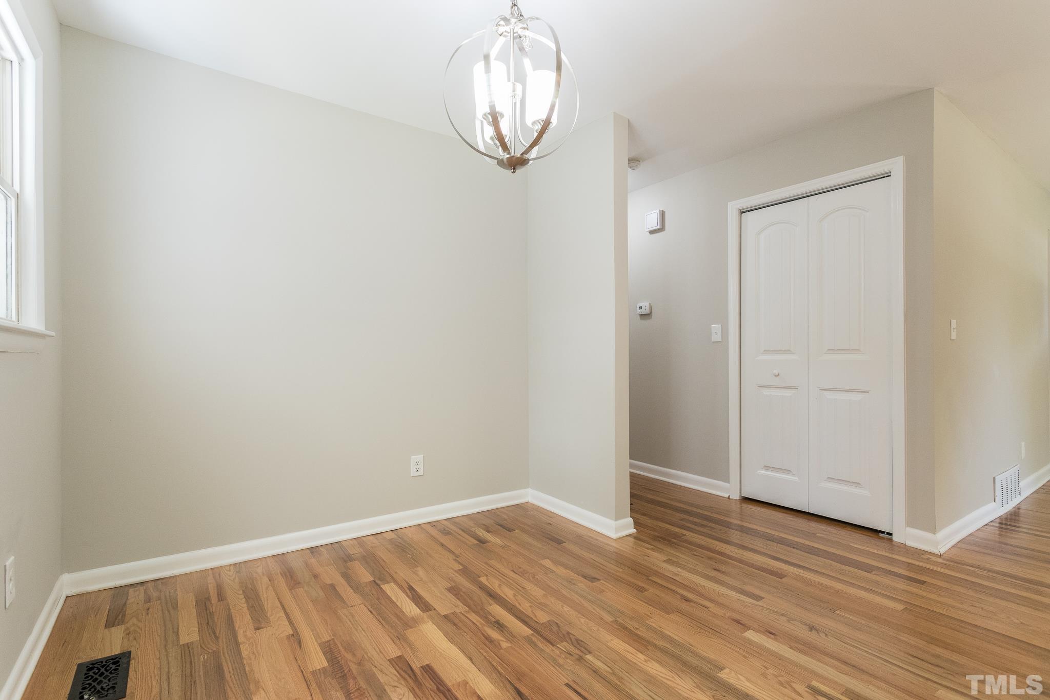 608 Calloway Drive Raleigh, NC 27610 - Photo 4 of 31 Gallery Image 4