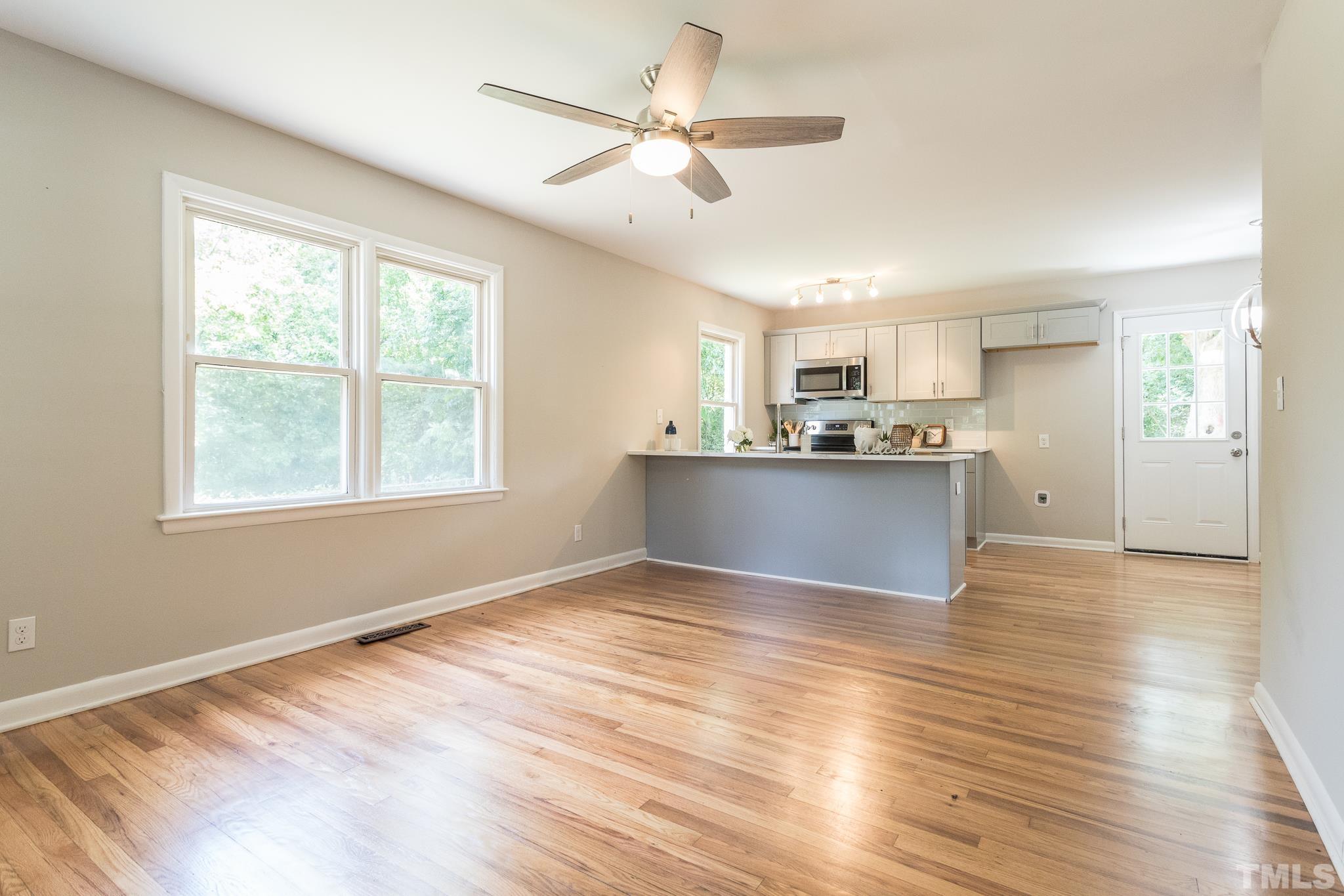 608 Calloway Drive Raleigh, NC 27610 - Photo 10 of 31 Gallery Image 10