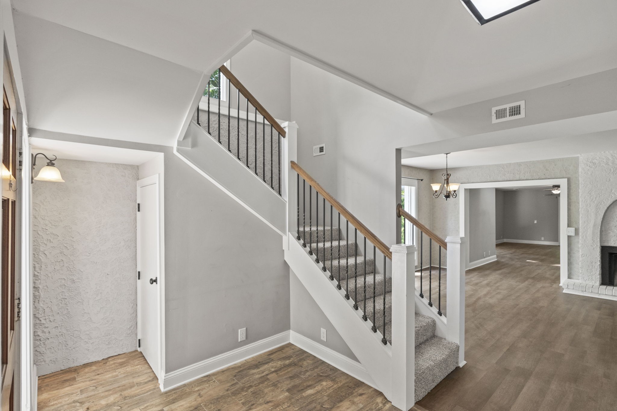 2460 Crocker Springs Road Goodlettsville, TN 37072 - Photo 5 of 56