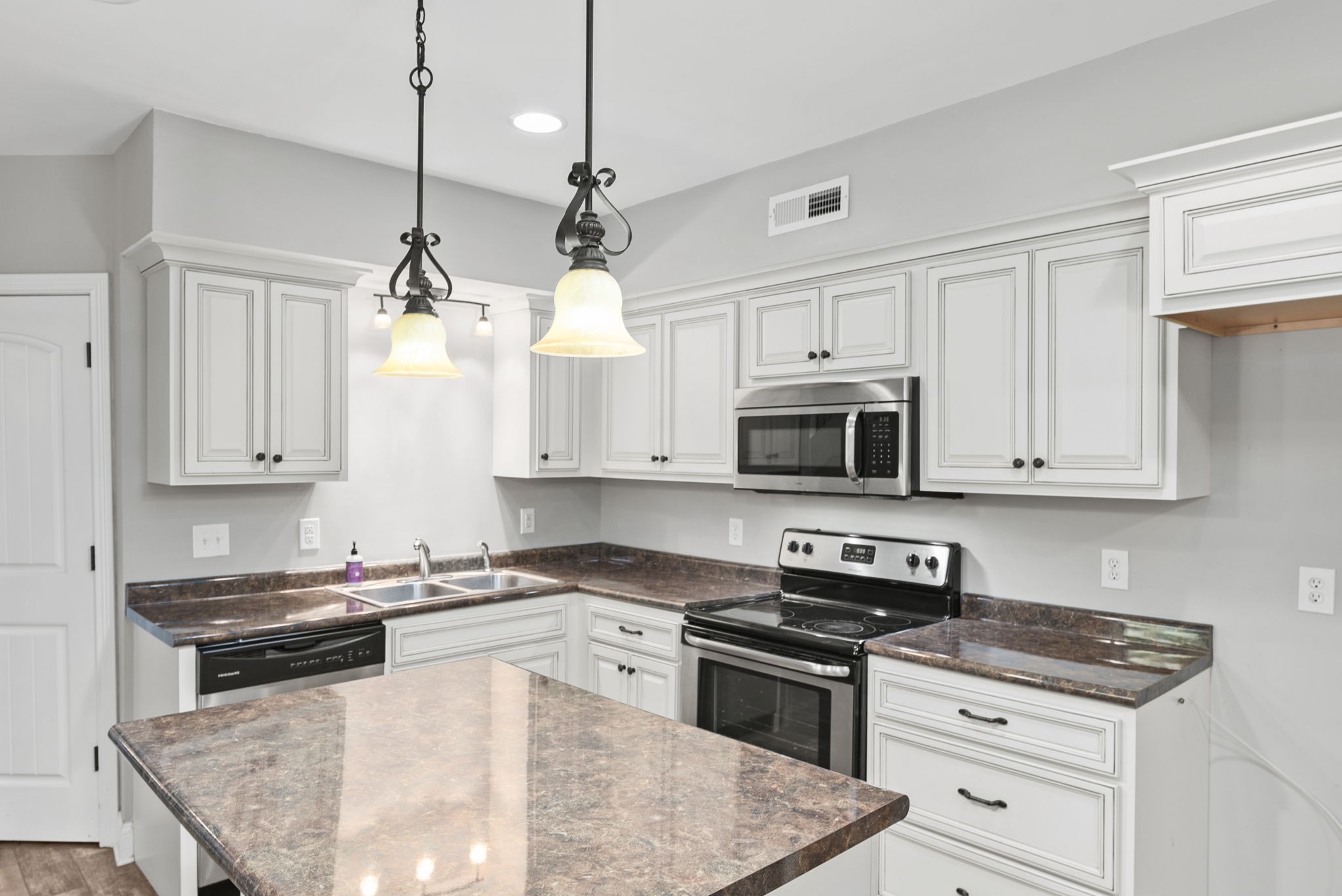 2460 Crocker Springs Road Goodlettsville, TN 37072 - Photo 10 of 56