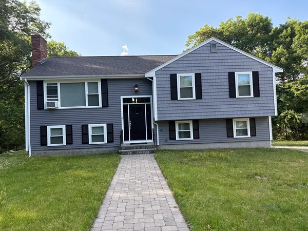 $3,800 | 27 Richardson Circle, Saugus, MA 01906