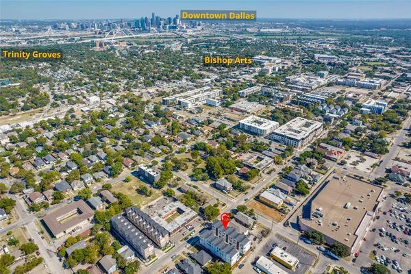 $649,900 | 708 West 10th Street, Unit 103, Dallas, TX 75208