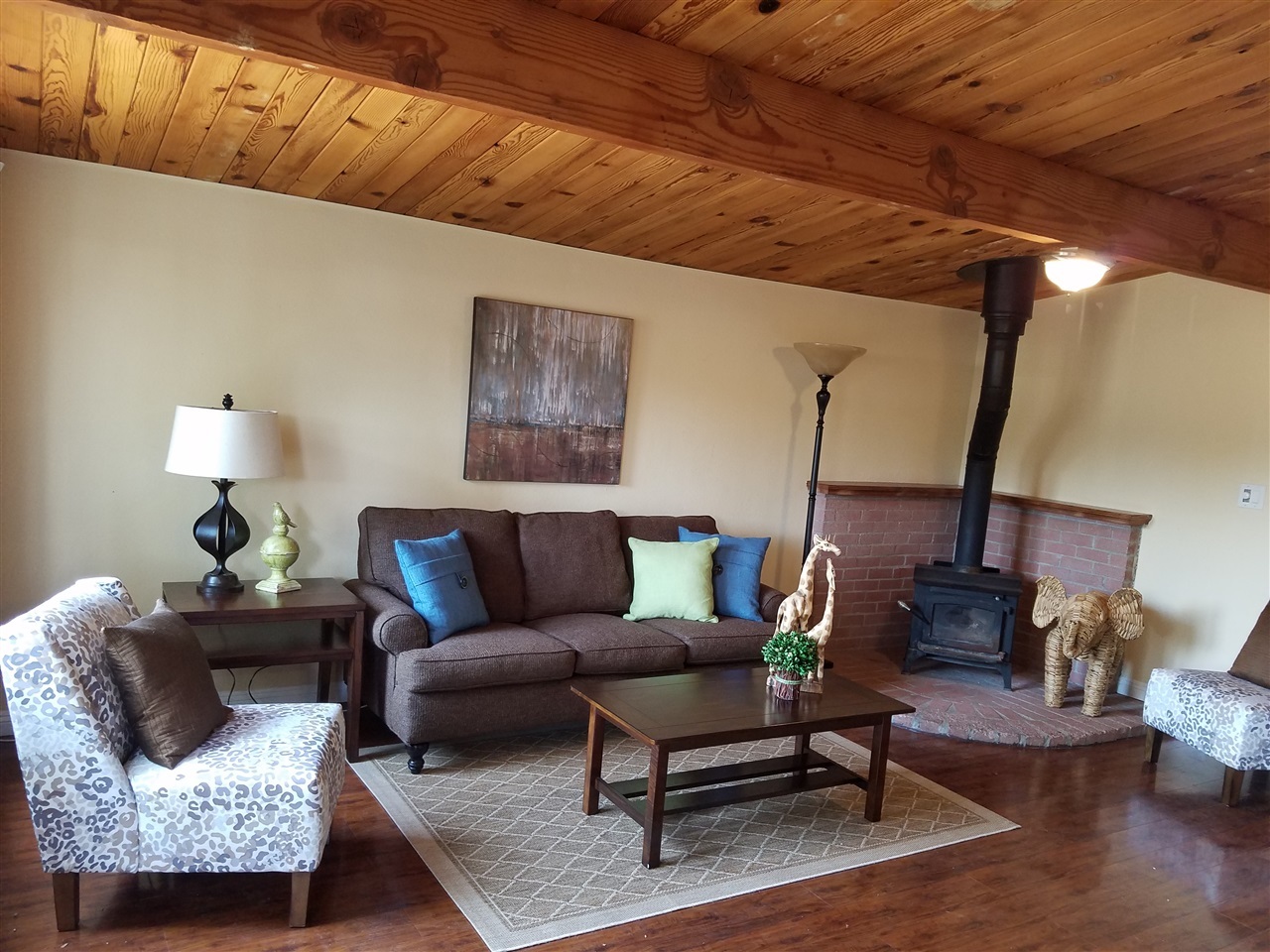 703 Clamath Street Spring Valley, CA 91977 - Photo 4 of 17 Gallery Image 4