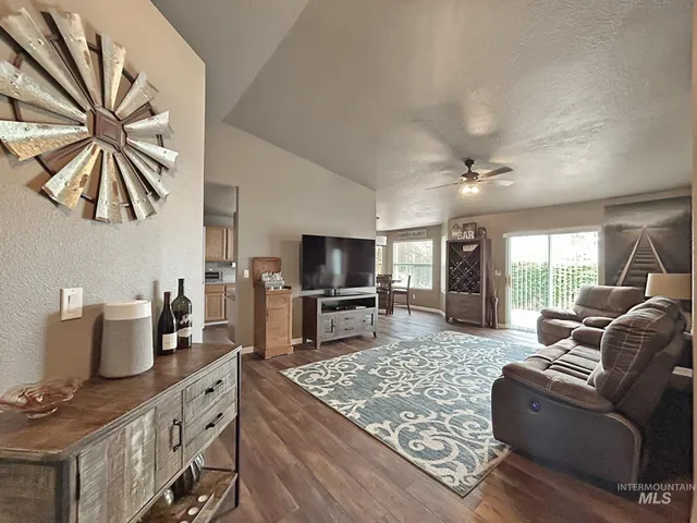 $689,000 | 2736 Weymouth Street, Moscow, ID 83843