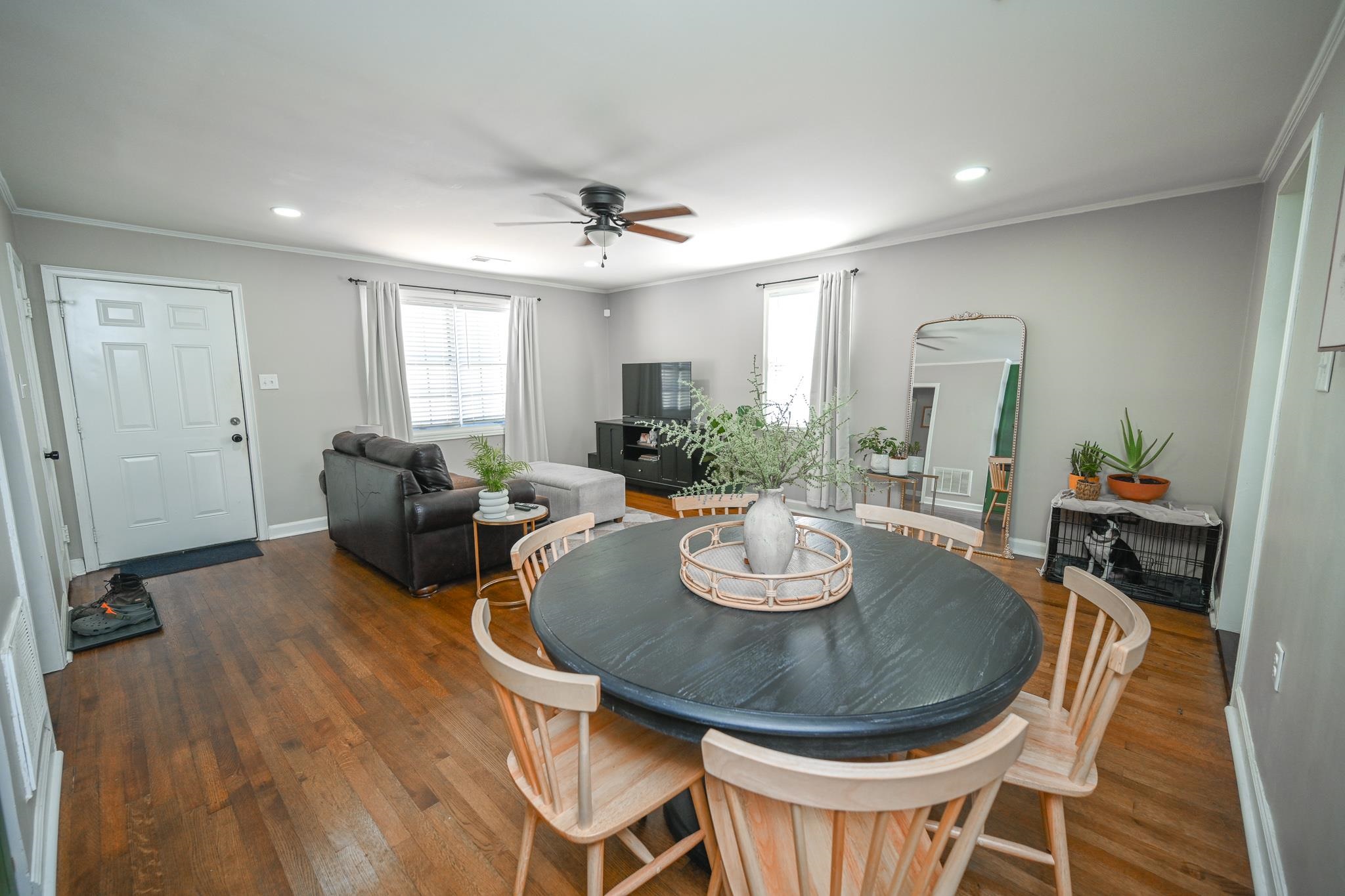 1105 Stratford Road Memphis, TN 38122 - Photo 8 of 26 Dining space featuring ceiling fan, ornamental molding, hardwood / wood-style flooring, and recessed lighting