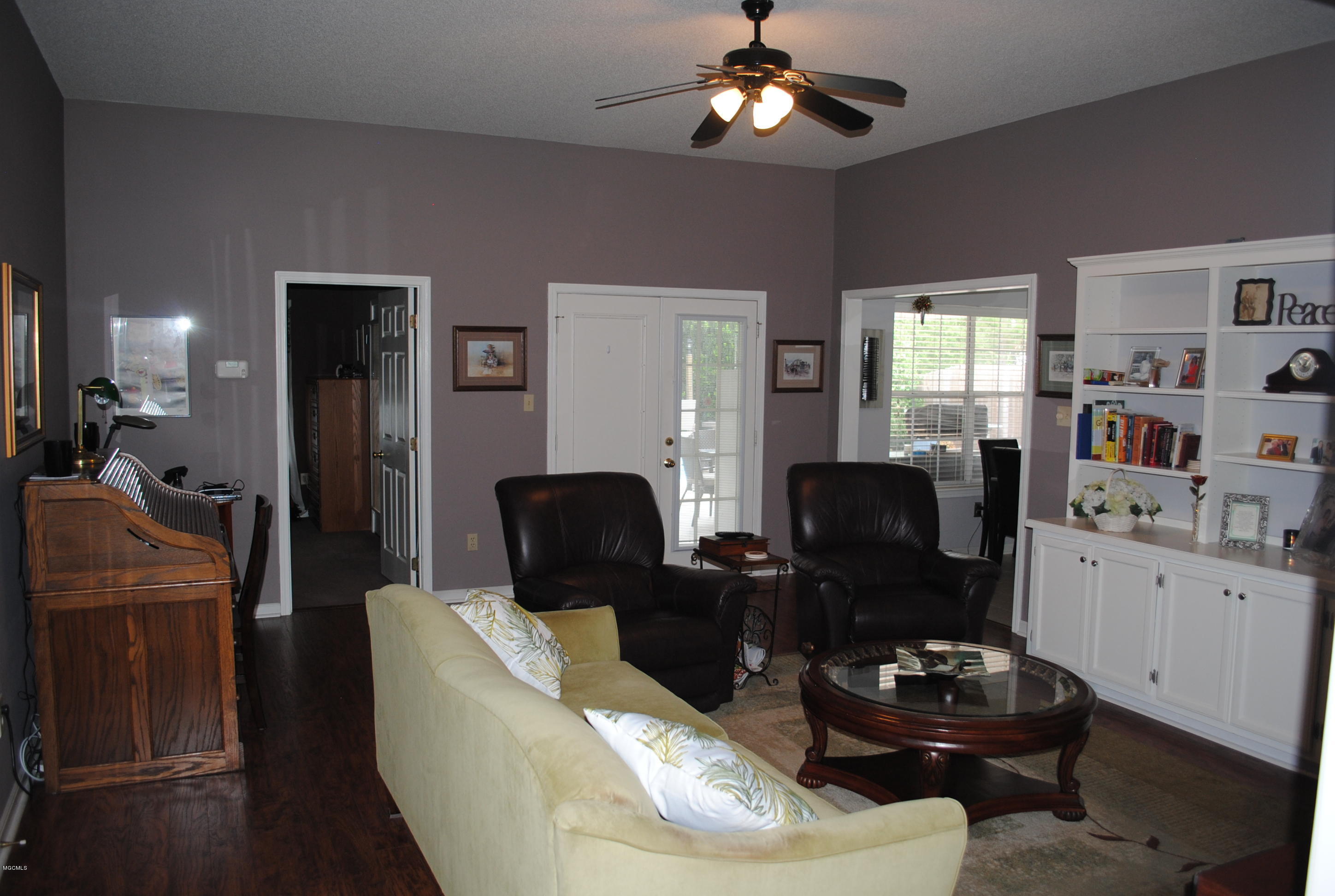 2082 Crane Ridge Biloxi, MS 39532 - Photo 5 of 25 DSC_0016