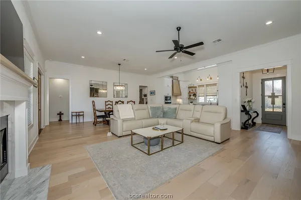 $618,900 | 3317 Stone Leigh Lane, Bryan, TX 77808