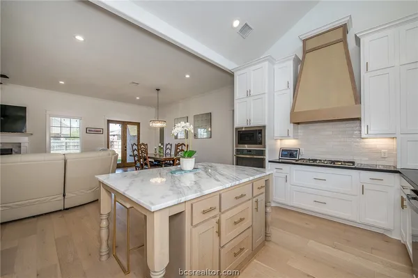 $618,900 | 3317 Stone Leigh Lane, Bryan, TX 77808